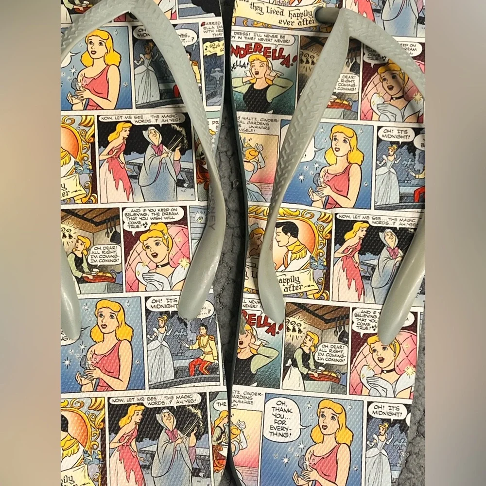 Disney‎ Cinderella Comic Flip Flops Blue Womens Size 8.5